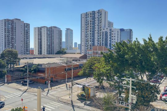 Vista de apartamento para alugar com 2 quartos, 33m² em Jardim Caravelas, São Paulo