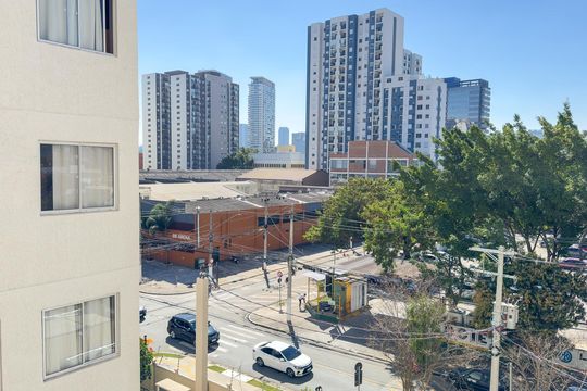 Vista de apartamento para alugar com 2 quartos, 33m² em Jardim Caravelas, São Paulo