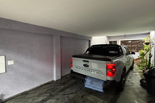 Garagem de casa para alugar com 2 quartos, 158m² em Vila Vilma, Santo André