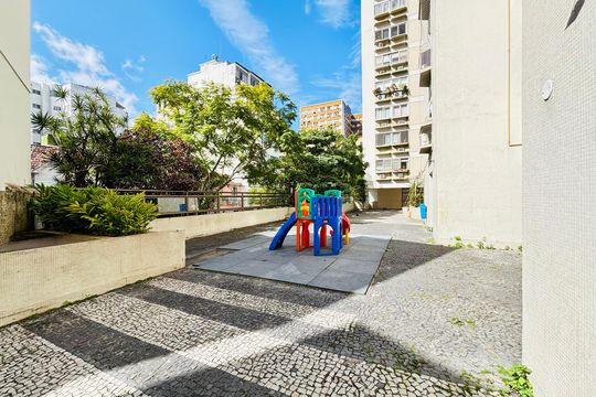 Área comum de apartamento para alugar com 2 quartos, 68m² em Humaitá, Rio de Janeiro