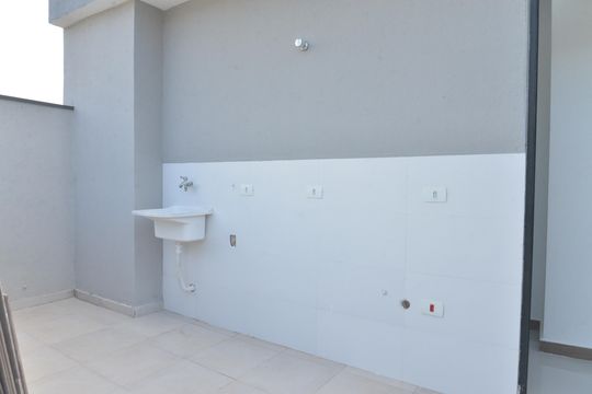 Área de Serviço de apartamento para alugar com 2 quartos, 110m² em Vila Príncipe de Gales, Santo André