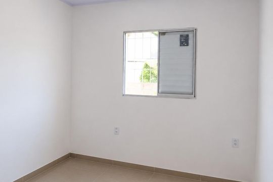 Quarto 2 de apartamento para alugar com 2 quartos, 49m² em Partenon, Porto Alegre