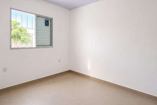 Quarto 1 de apartamento para alugar com 2 quartos, 49m² em Partenon, Porto Alegre
