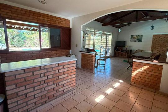 Área externa de casa à venda com 4 quartos, 2500m² em Chácaras São Bento, Valinhos