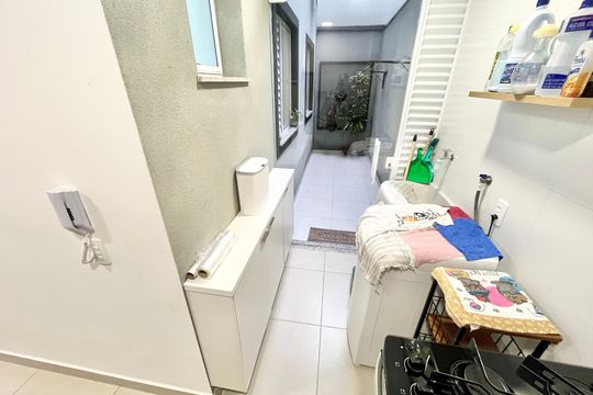 Cozinha e Área de Serviço de apartamento para alugar com 2 quartos, 40m² em Santana, São Paulo