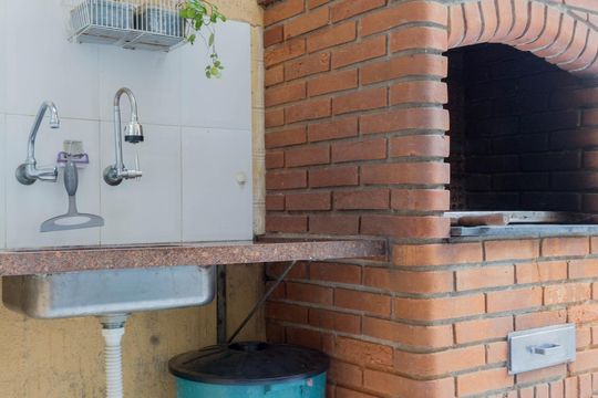 Área comum de casa para alugar com 2 quartos, 216m² em Jardim Calux, São Bernardo do Campo