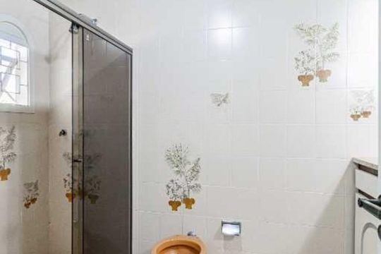 Banheiro 3 de casa para alugar com 4 quartos, 277m² em Centro, Gravataí