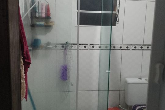 Banheiro de casa à venda com 2 quartos, 200m² em Santo Afonso, Novo Hamburgo