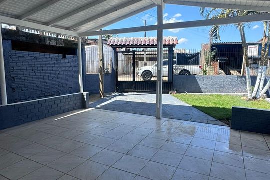 Casa à venda com 2 quartos, 200m² em Santo Afonso, Novo Hamburgo
