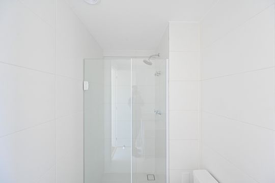 Banheiro Social de kitnet/studio à venda com 1 quarto, 47m² em Vila Clementino, São Paulo