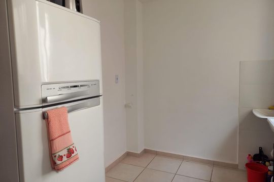 Cozinha de apartamento para alugar com 2 quartos, 42m² em (l-11), Ribeirão Preto