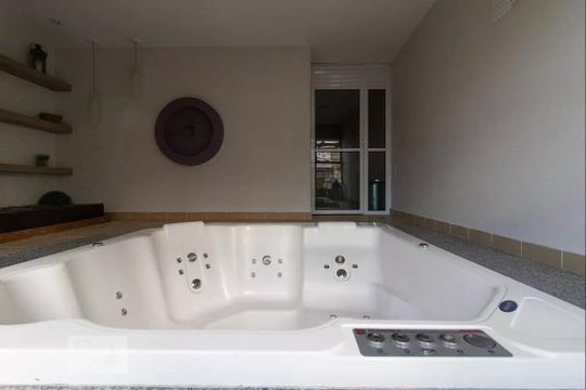 Área comum de apartamento para alugar com 3 quartos, 82m² em Jardim Zaira, Guarulhos