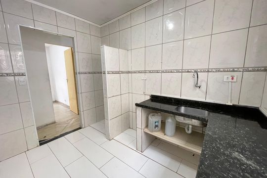 Cozinha  de apartamento para alugar com 2 quartos, 51m² em Jardim São Jorge, São Paulo