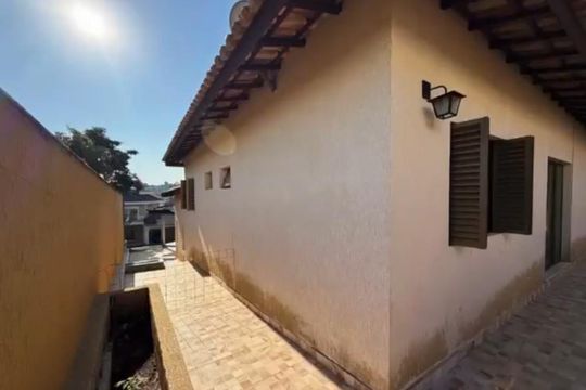 Área externa de casa de condomínio à venda com 3 quartos, 293m² em Nova Higienópolis, Barueri