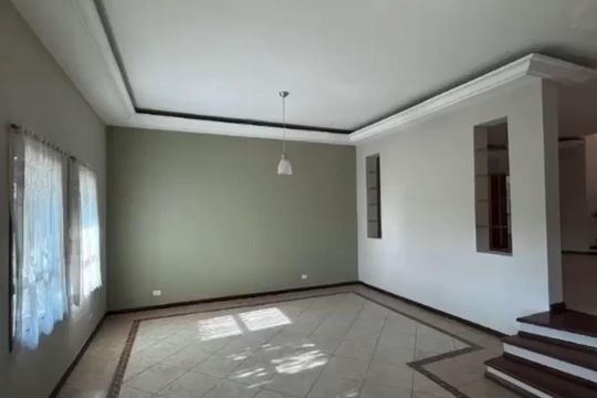 Sala de casa de condomínio para alugar com 3 quartos, 293m² em Nova Higienópolis, Barueri