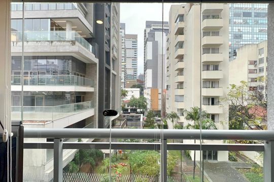Vista da cozinha  de kitnet/studio à venda com 1 quarto, 30m² em Pinheiros, São Paulo