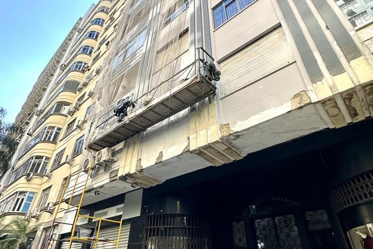 Fachada de apartamento para alugar com 3 quartos, 95m² em Copacabana, Rio de Janeiro