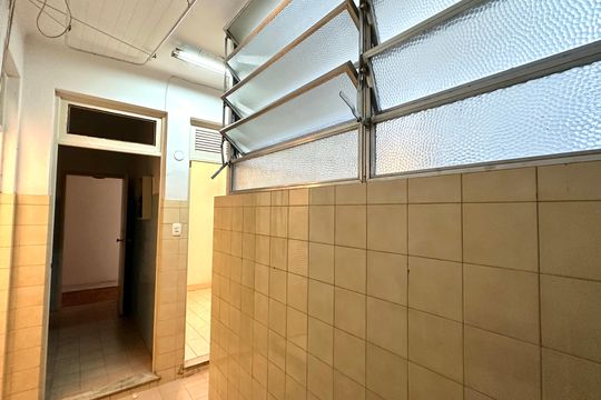 Área de serviço de apartamento para alugar com 3 quartos, 95m² em Copacabana, Rio de Janeiro