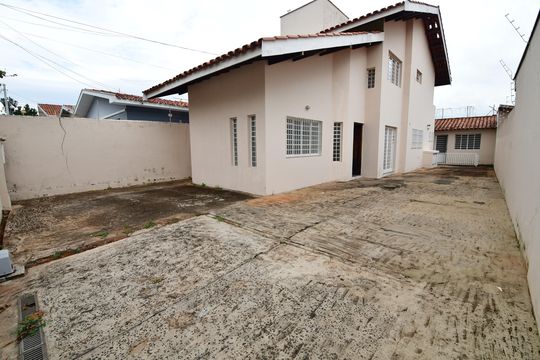 Garagem de casa para alugar com 3 quartos, 284m² em Parque Taquaral, Campinas