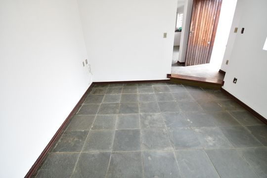 Sala de casa à venda com 3 quartos, 284m² em Parque Taquaral, Campinas