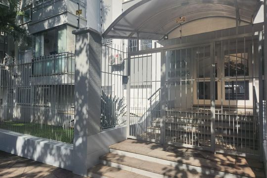 Fachada de kitnet/studio para alugar com 1 quarto, 30m² em Sarandi, Porto Alegre