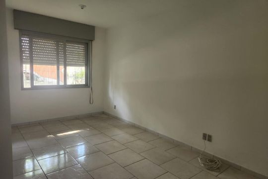 Kitnet/Studio para alugar com 1 quarto, 30m² em Sarandi, Porto Alegre
