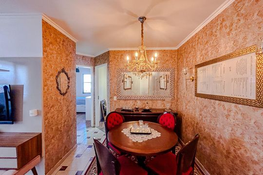 Sala de apartamento para alugar com 1 quarto, 65m² em Vila Bertioga, São Paulo