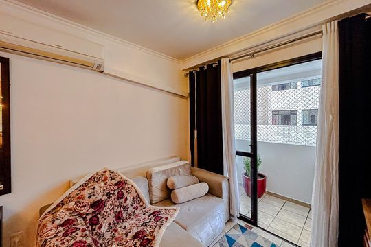 Sala de apartamento para alugar com 1 quarto, 65m² em Vila Bertioga, São Paulo