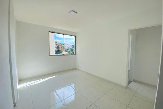 Apartamento para alugar com 2 quartos, 64m² em Todos Os Santos, Rio de Janeiro