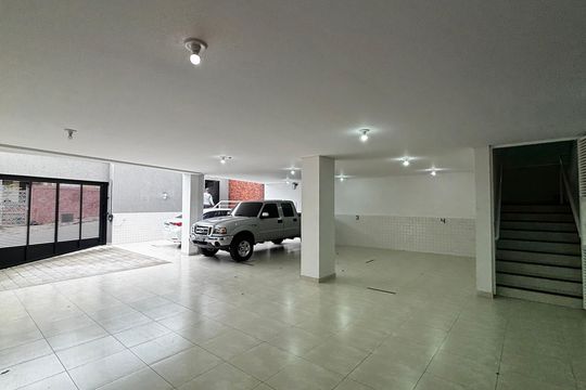 Garagem de apartamento para alugar com 2 quartos, 48m² em Vila Alice, Santo André