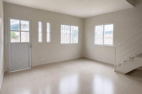 Apartamento para alugar com 2 quartos, 55m² em Agronomia, Porto Alegre