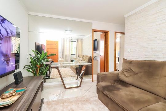 Sala de apartamento à venda com 2 quartos, 48m² em Conjunto Residencial José Bonifácio, São Paulo
