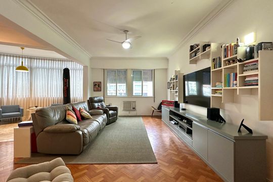 Apartamento à venda com 4 quartos, 270m² em Copacabana, Rio de Janeiro