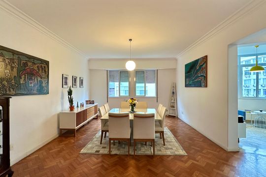 Apartamento à venda com 4 quartos, 270m² em Copacabana, Rio de Janeiro