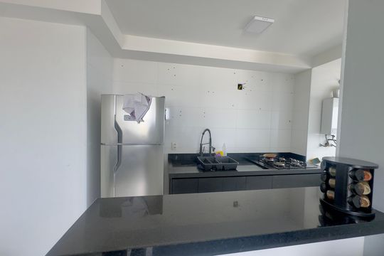 Cozinha de apartamento à venda com 2 quartos, 45m² em Jardim Gracinda, Guarulhos
