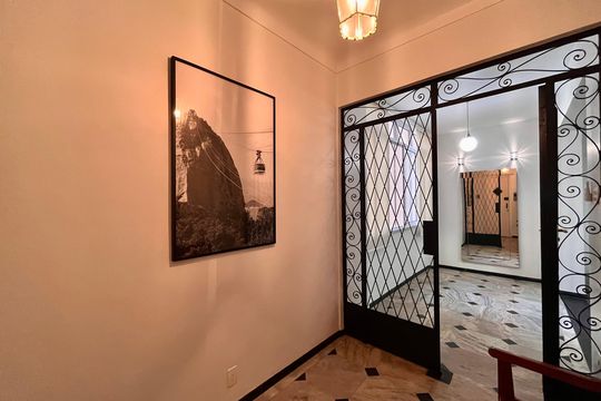 Hall de entrada de apartamento para alugar com 3 quartos, 301m² em Copacabana, Rio de Janeiro