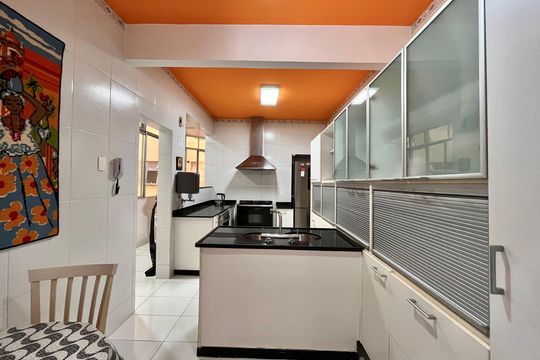 Cozinha de apartamento para alugar com 3 quartos, 301m² em Copacabana, Rio de Janeiro