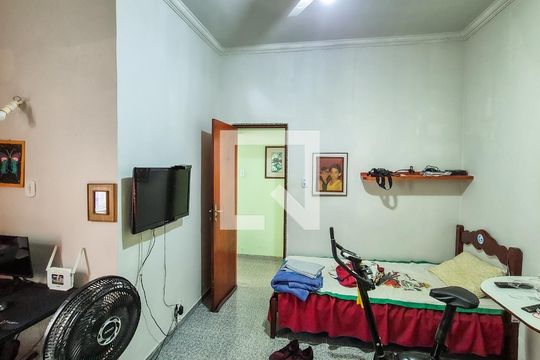 Casa à venda com 3 quartos, 315m² em Parada de Lucas, Rio de Janeiro