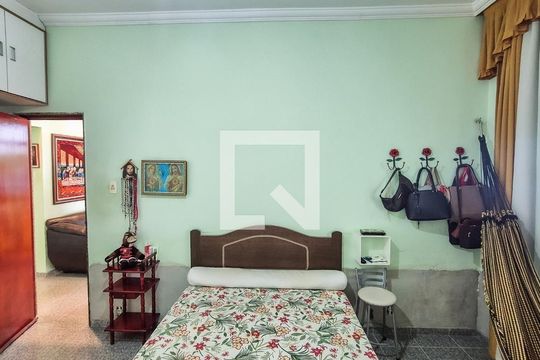 Casa à venda com 3 quartos, 315m² em Parada de Lucas, Rio de Janeiro