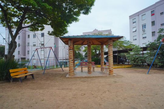 Área comum de apartamento para alugar com 2 quartos, 55m² em Morro Santana, Porto Alegre
