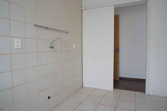 Cozinha  de apartamento para alugar com 2 quartos, 55m² em Morro Santana, Porto Alegre