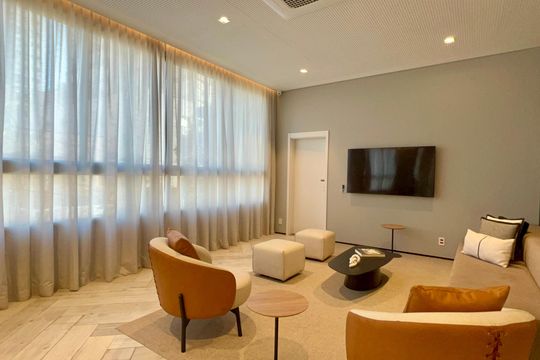 Área externa de apartamento para alugar com 1 quarto, 43m² em Pinheiros, São Paulo