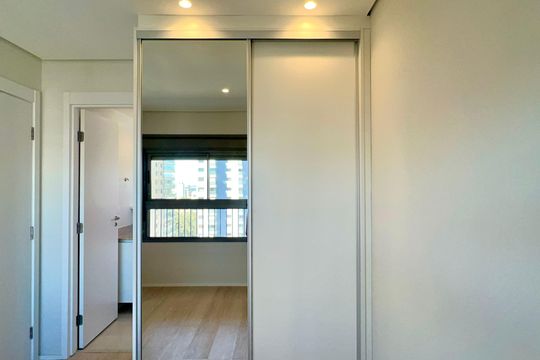 Suite de apartamento para alugar com 2 quartos, 58m² em Pinheiros, São Paulo