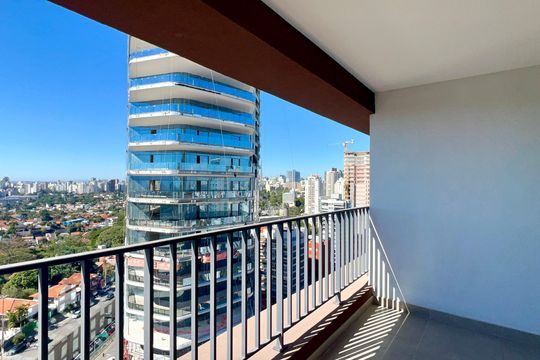 Varanda da sala de apartamento para alugar com 2 quartos, 48m² em Pinheiros, São Paulo