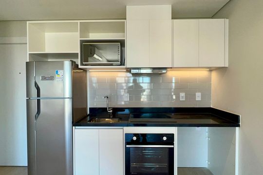 Cozinha de apartamento para alugar com 2 quartos, 58m² em Pinheiros, São Paulo