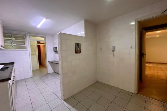 Área de Serviço de apartamento à venda com 4 quartos, 200m² em Copacabana, Rio de Janeiro