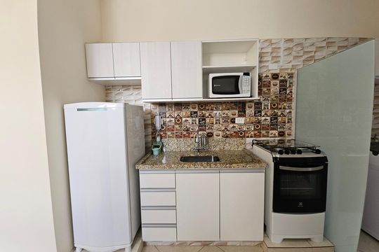 Cozinha de kitnet/studio para alugar com 1 quarto, 45m² em Centro, Taubaté