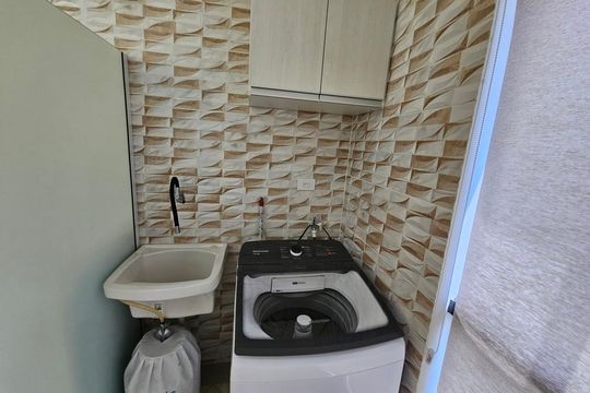 Lavanderia de kitnet/studio para alugar com 1 quarto, 45m² em Centro, Taubaté