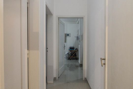 Corredor de apartamento para alugar com 3 quartos, 230m² em Centro Histórico, Porto Alegre