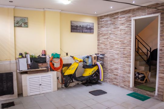 Garagem entrada  de casa à venda com 3 quartos, 145m² em Parada de Lucas, Rio de Janeiro